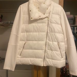 White jacket never worn brand new with tags